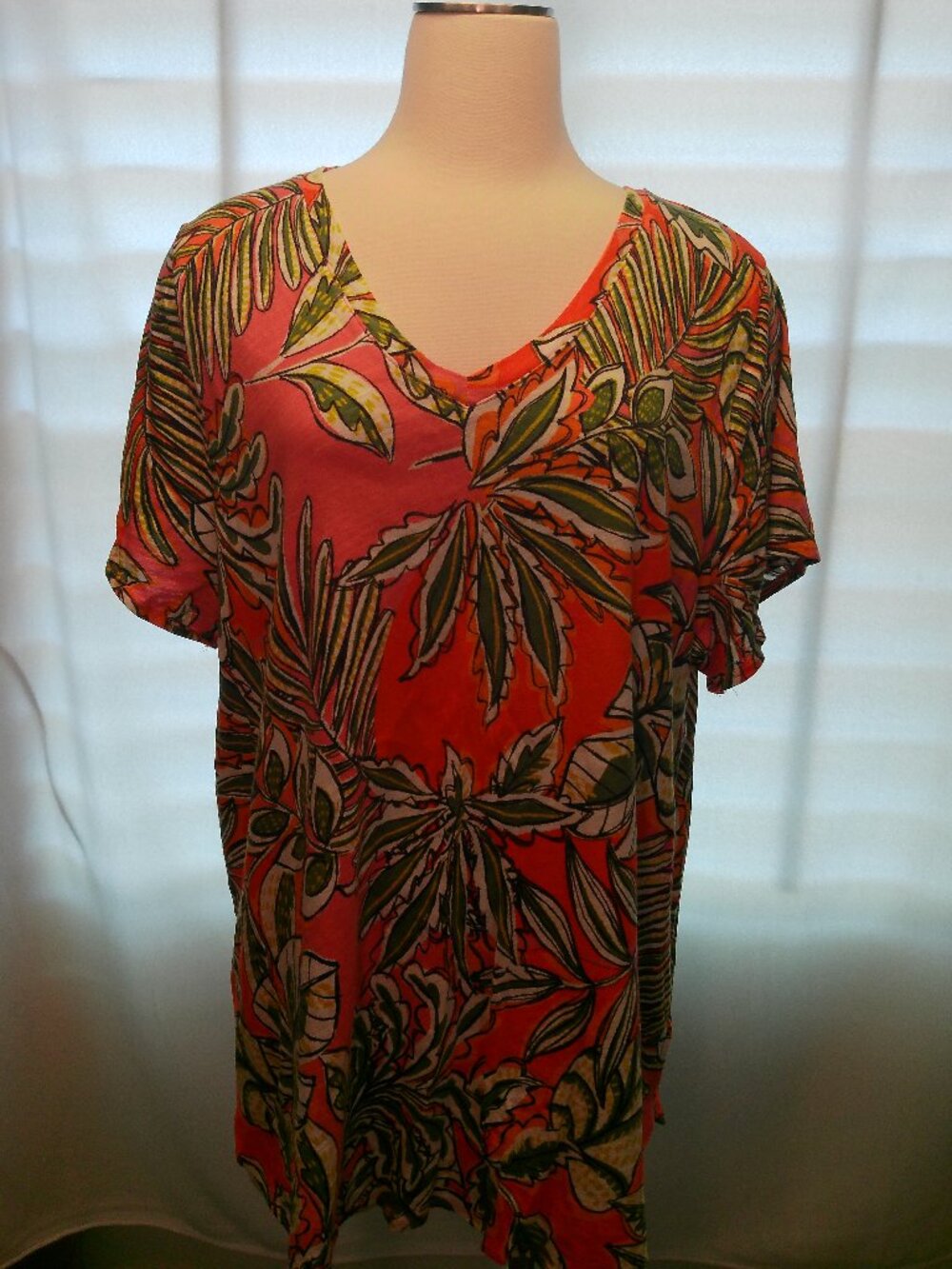 Blouse C&C California T Shirt Women Short Sleeve Tropical Deep V-neck Size 3X